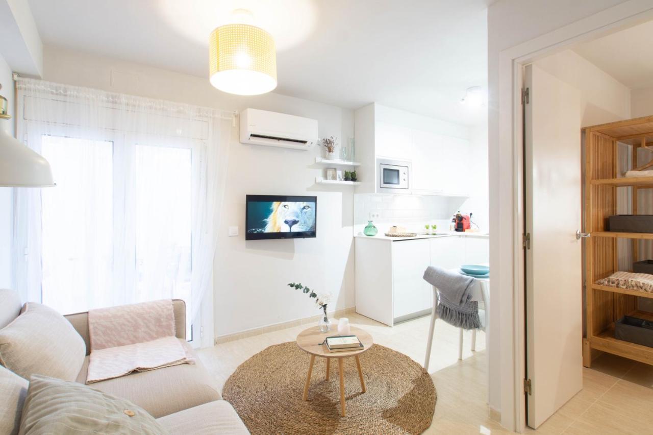 Patio Budget Studio 11 Sant Antoni De Calonge Buitenkant foto